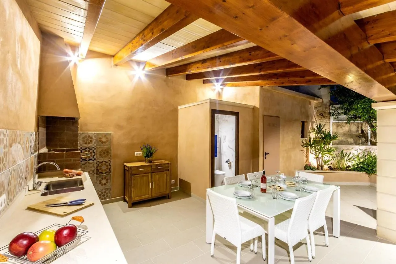 Villa Horta 55 포엔샤 0*,  스페인